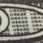 texto USA 20 pequeño dentro del número 20 grande